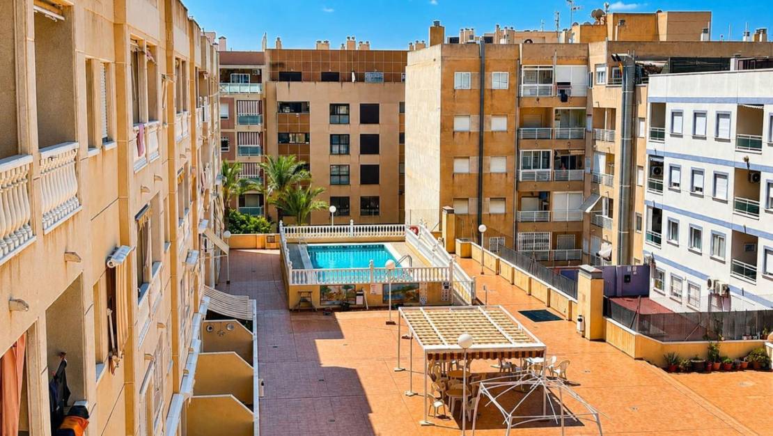 Sale - Apartment - Torrevieja - Torrevieja Centro