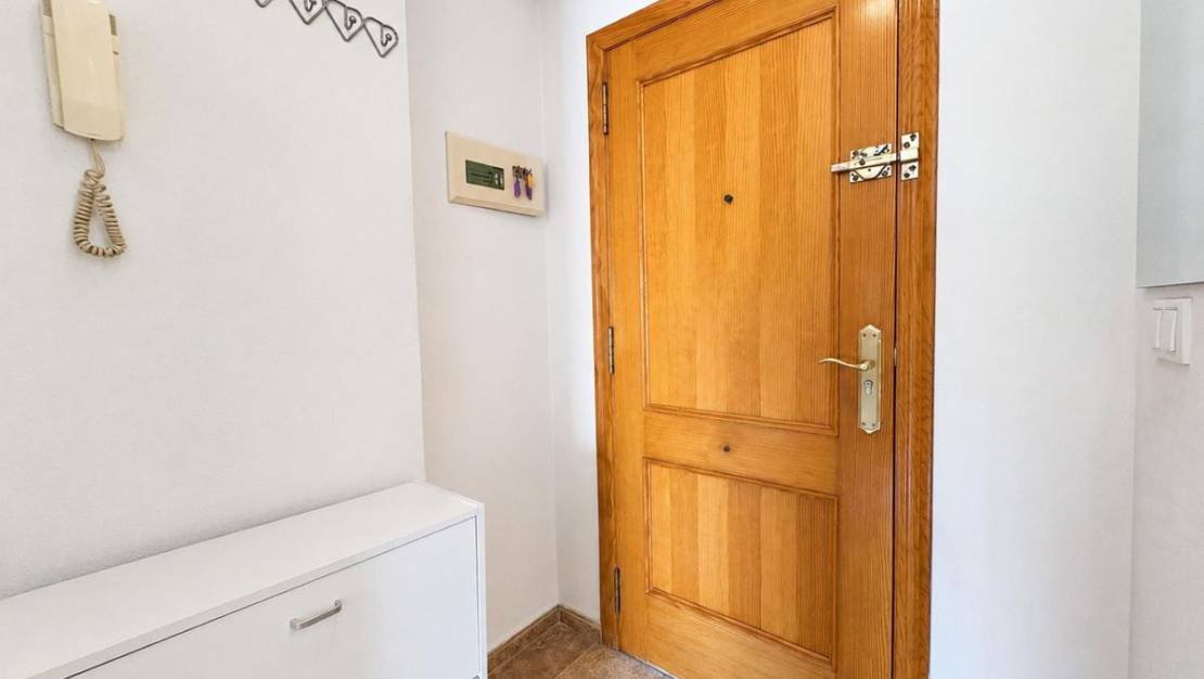 Sale - Apartment - Torrevieja - Torrevieja Centro