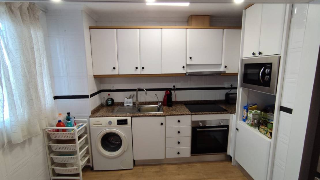 Sale - Apartment - Torrevieja - Torrevieja Centro