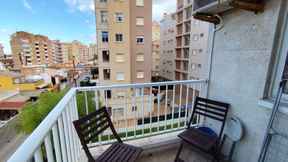 Sale - Apartment - Torrevieja - Torrevieja Centro