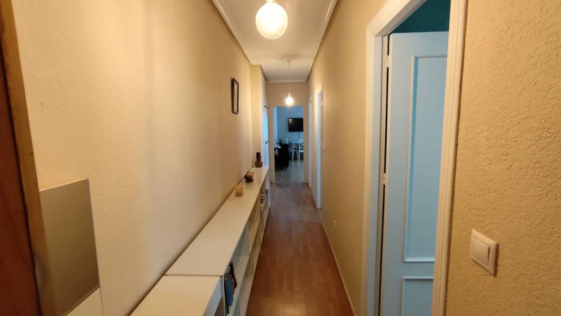 Sale - Apartment - Torrevieja - Torrevieja Centro