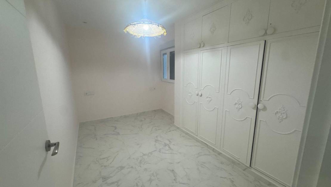 Sale - Apartment - Torrevieja - Torrevieja Centro