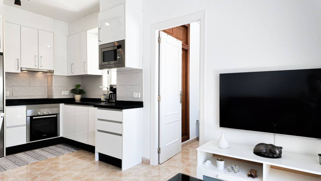 Sale - Apartment - Torrevieja - Torrevieja Centro
