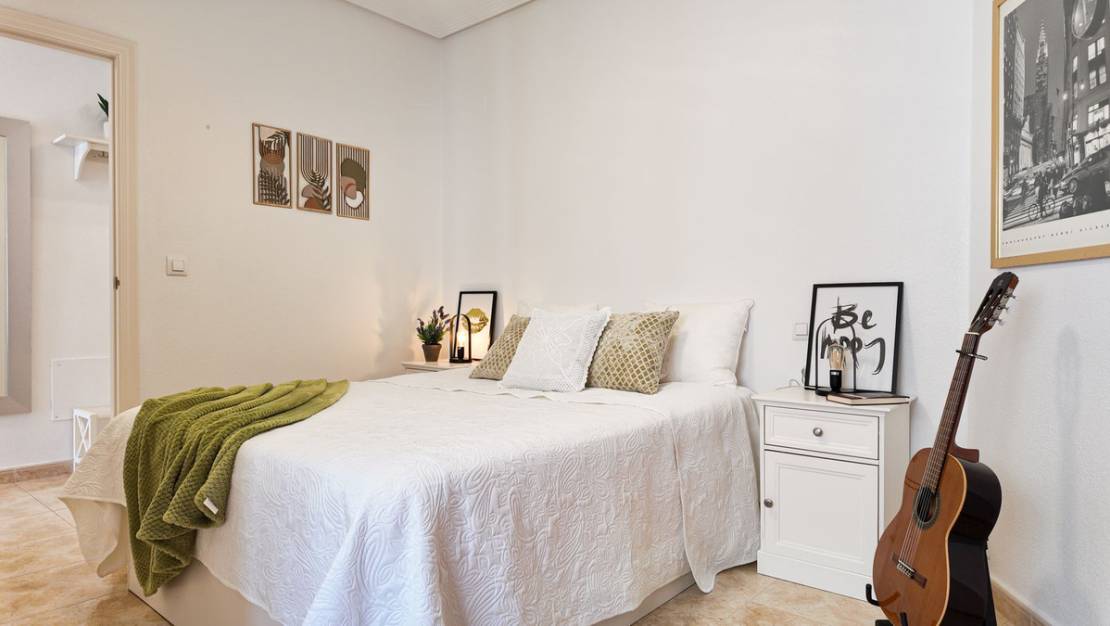Sale - Apartment - Torrevieja - Torrevieja Centro