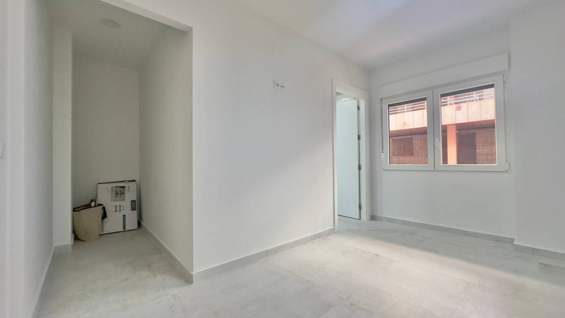 Sale - Apartment - Torrevieja - Torrevieja Centro