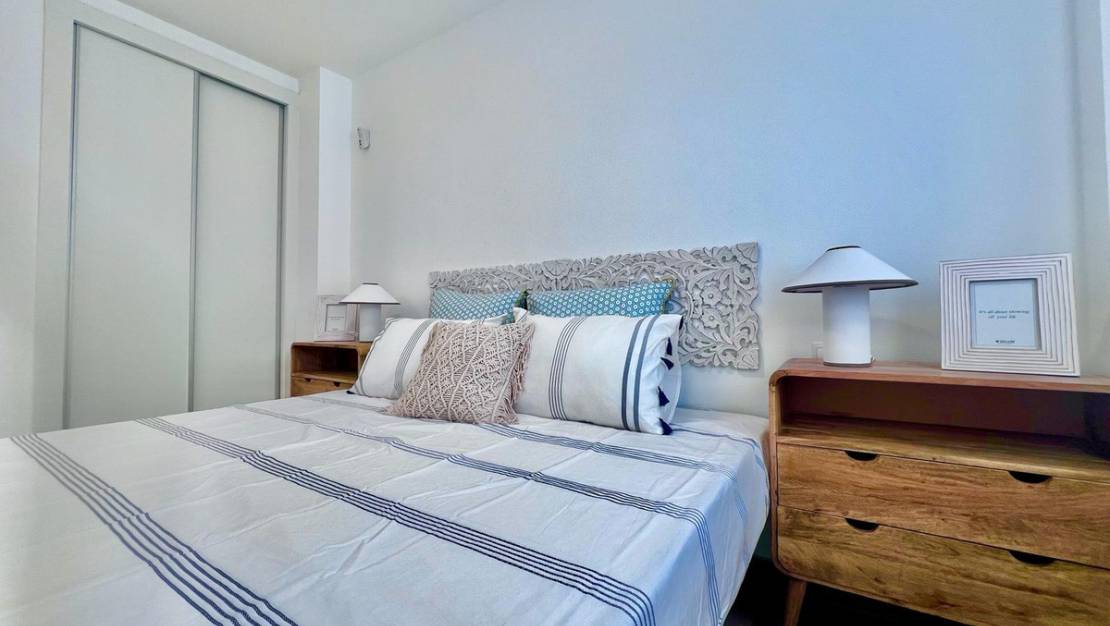 Sale - Apartment - Torrevieja - Torrevieja Centro