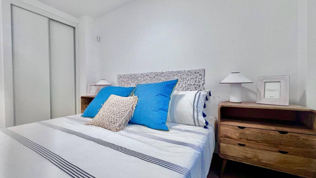 Sale - Apartment - Torrevieja - Torrevieja Centro