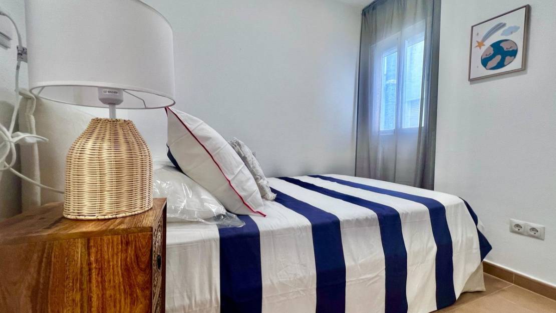 Sale - Apartment - Torrevieja - Torrevieja Centro