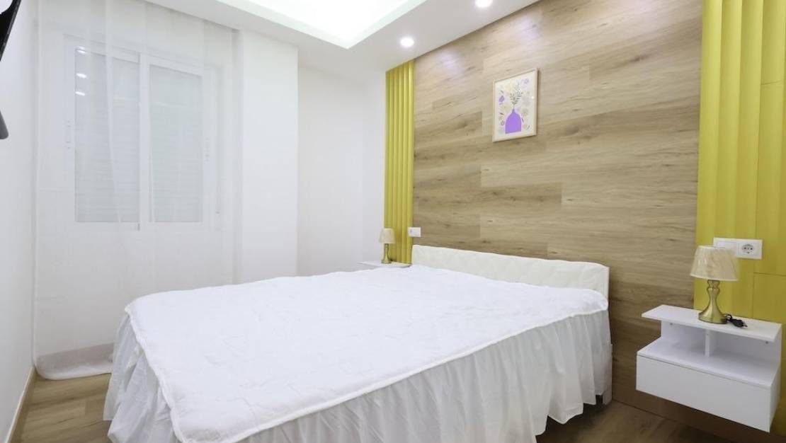 Sale - Apartment - Torrevieja - Torrevieja Centro