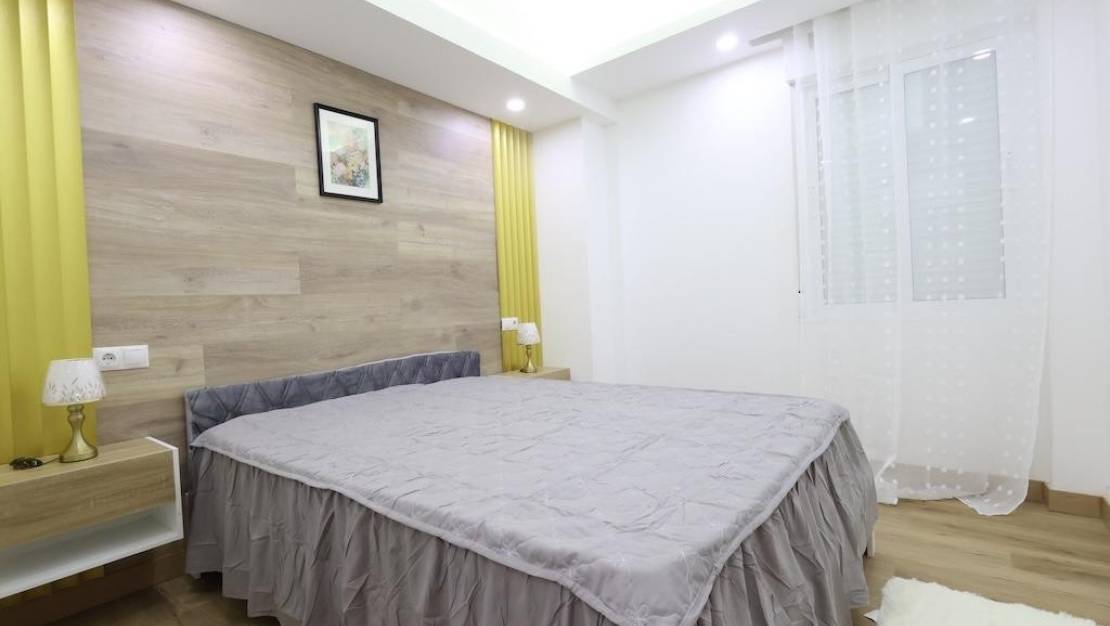 Sale - Apartment - Torrevieja - Torrevieja Centro
