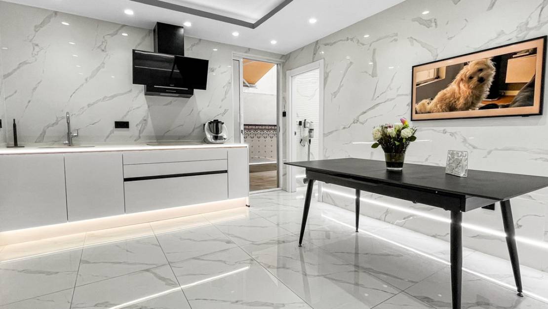 Sale - Apartment - Torrevieja - Torrevieja Centro