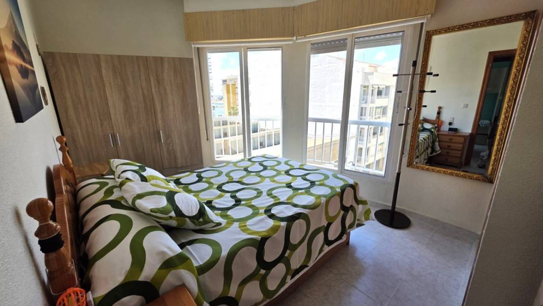 Sale - Apartment - Torrevieja - Torrevieja Centro
