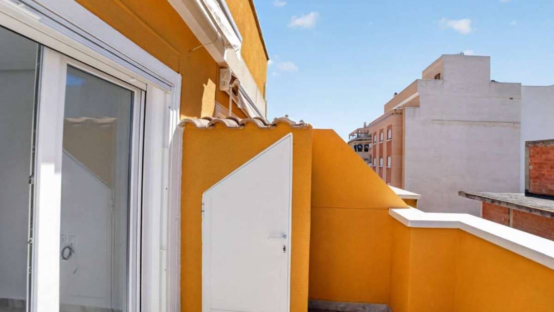 Sale - Apartment - Torrevieja - Torrevieja Centro