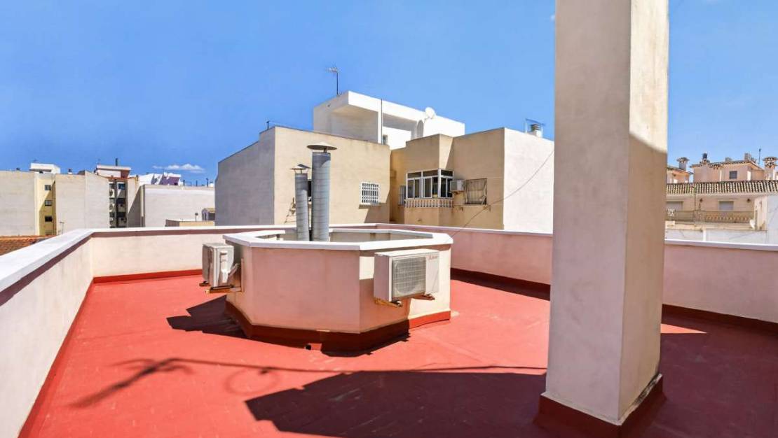 Sale - Apartment - Torrevieja - Torrevieja Centro