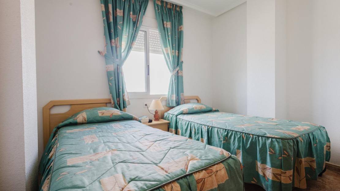 Sale - Apartment - Torrevieja - Torrevieja Centro