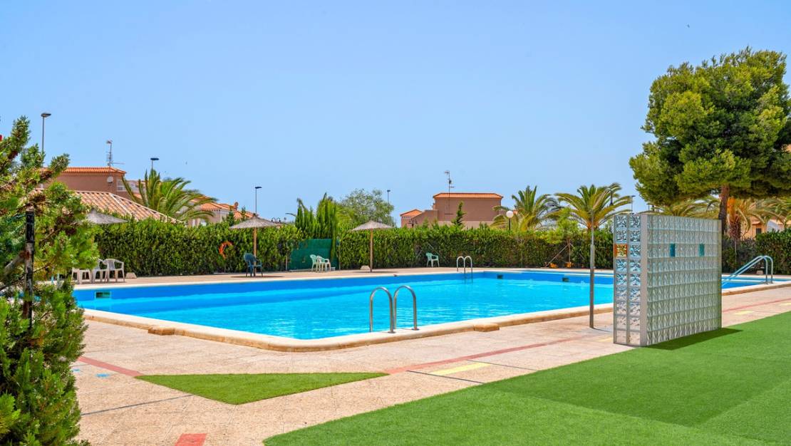 Sale - Apartment - Torrevieja - Torrevieja Centro
