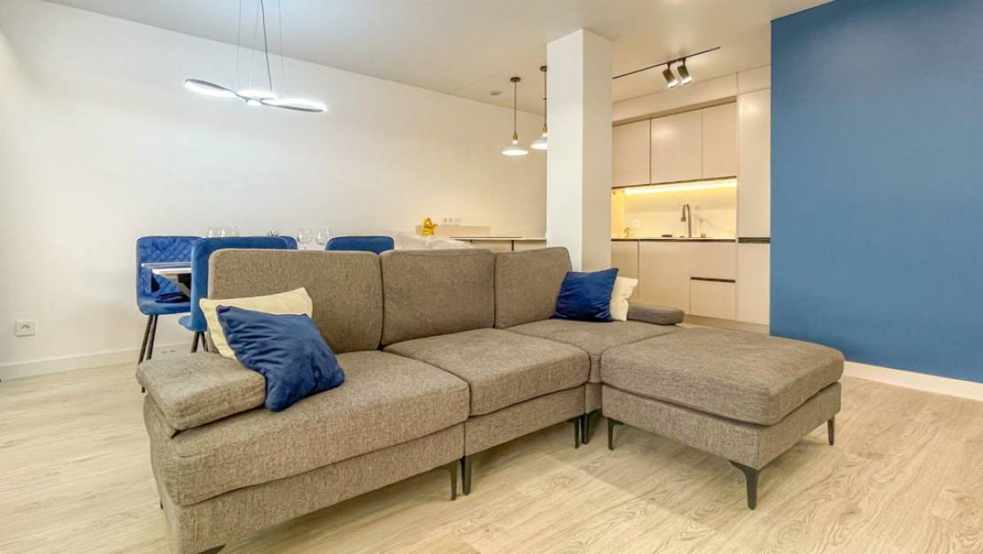Sale - Apartment - Torrevieja - Torrevieja Centro