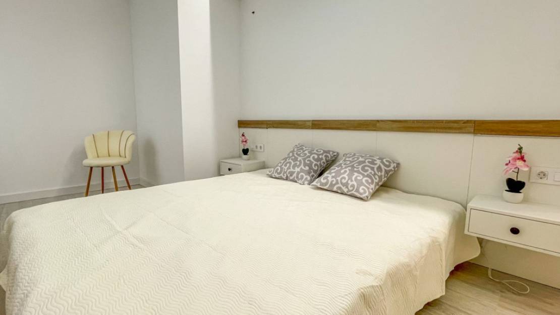 Sale - Apartment - Torrevieja - Torrevieja Centro