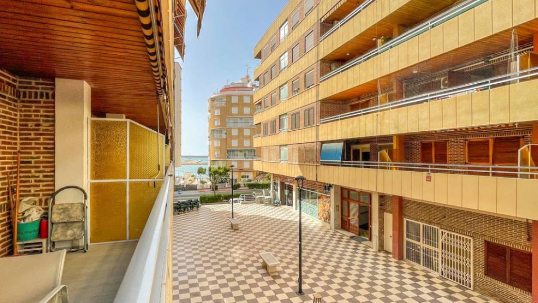 Sale - Apartment - Torrevieja - Torrevieja Centro