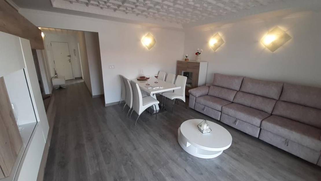 Sale - Apartment - Torrevieja - Torrevieja Centro