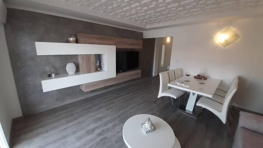 Sale - Apartment - Torrevieja - Torrevieja Centro