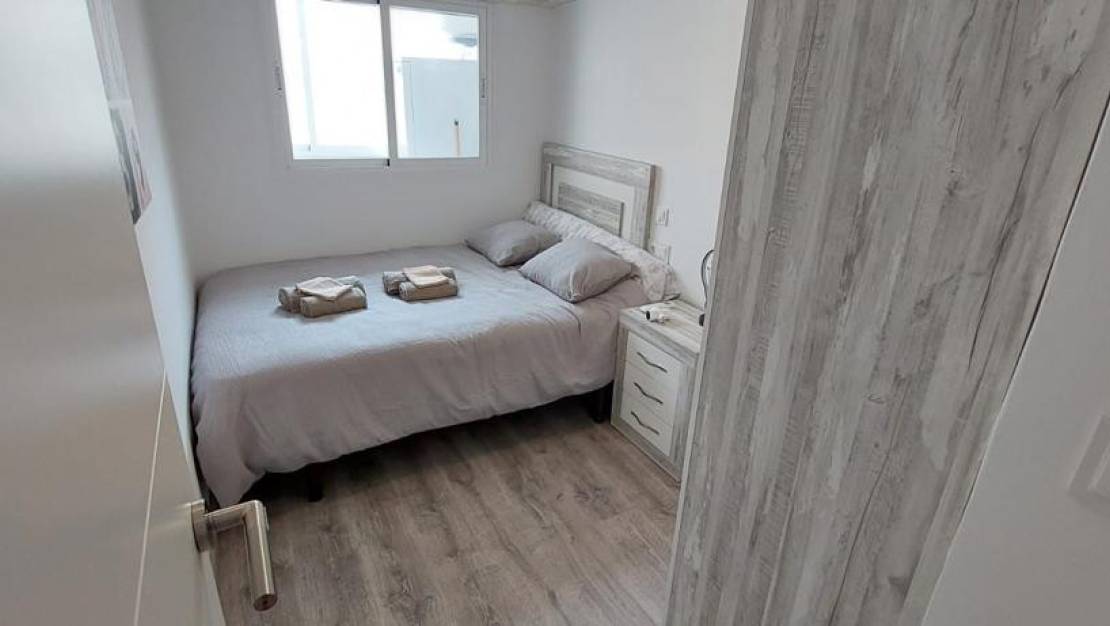 Sale - Apartment - Torrevieja - Torrevieja Centro