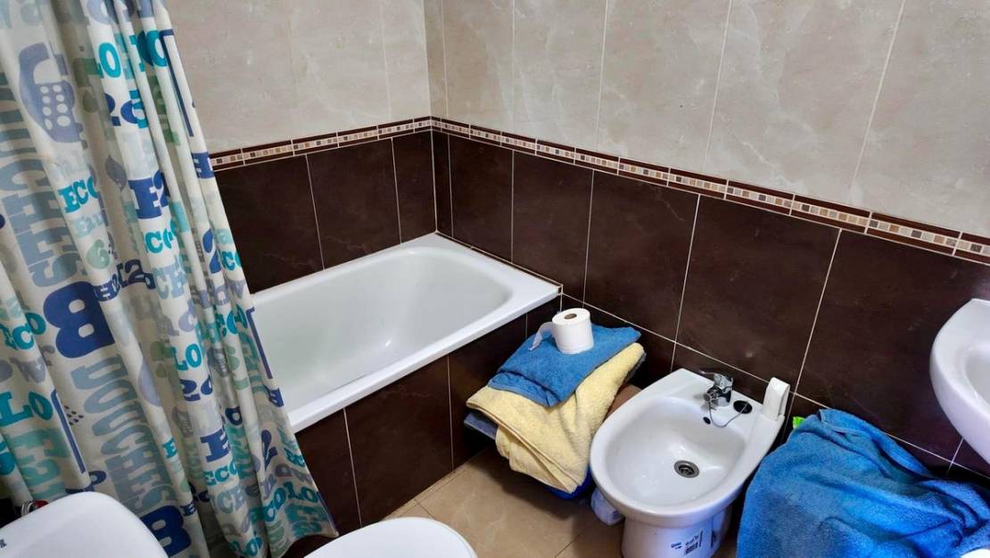 Sale - Apartment - Torrevieja - Torrevieja Centro