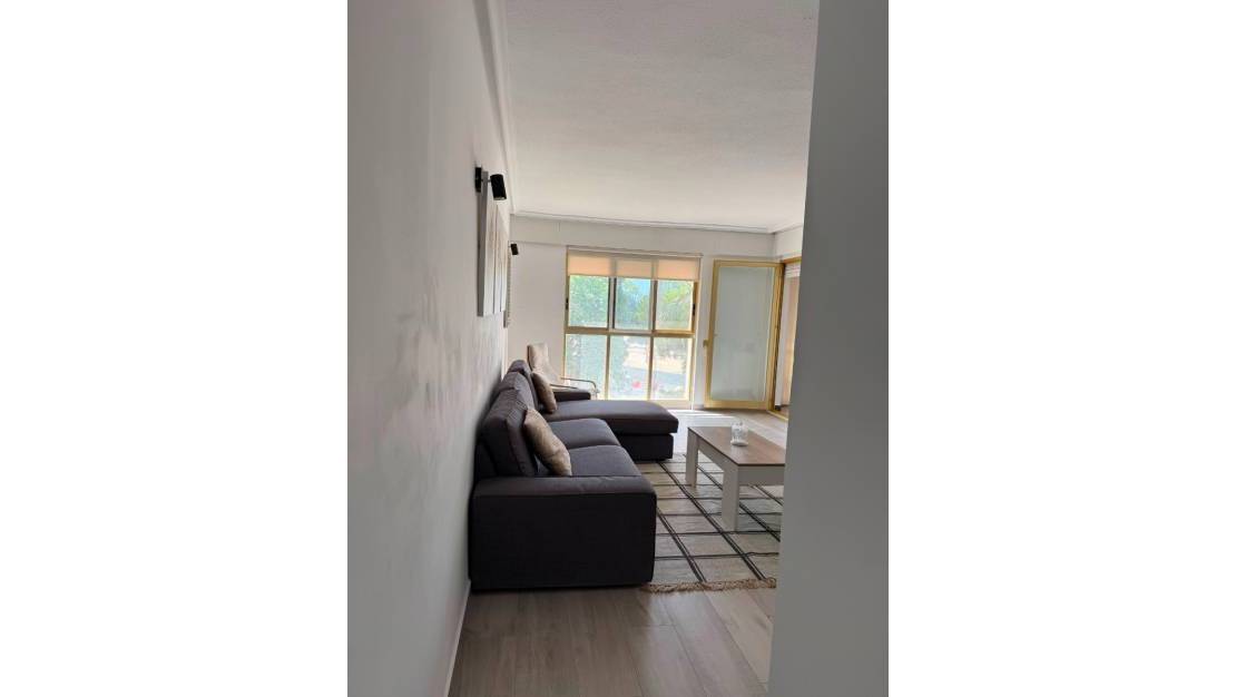 Sale - Apartment - Torrevieja - Torrevieja Centro