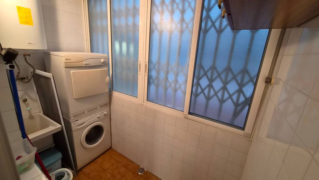 Sale - Apartment - Torrevieja - Torrevieja Centro