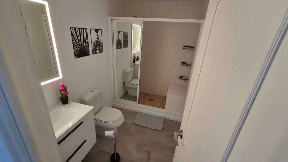 Sale - Apartment - Torrevieja - Torrevieja Centro