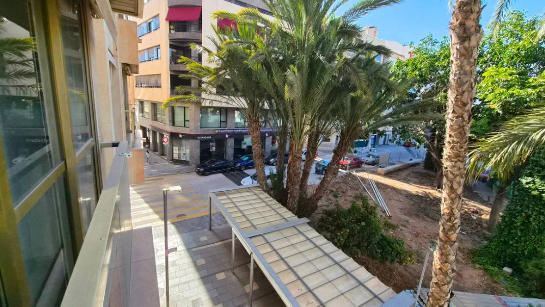 Sale - Apartment - Torrevieja - Torrevieja Centro