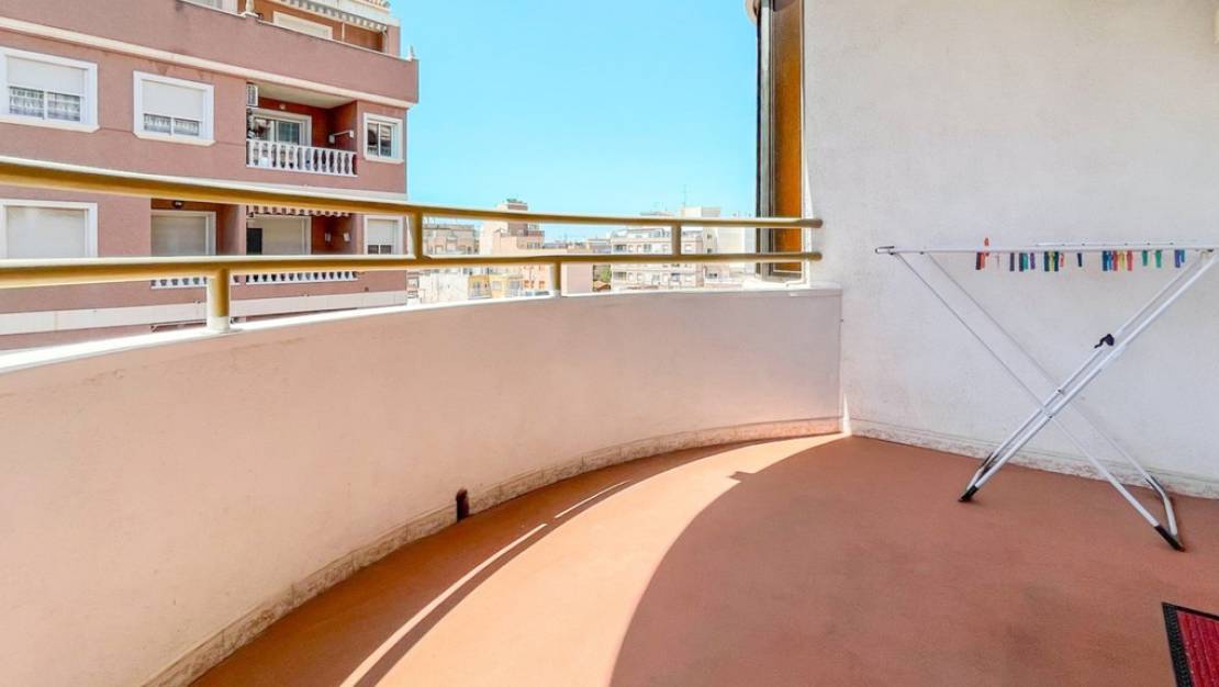 Sale - Apartment - Torrevieja - Torrevieja Centro