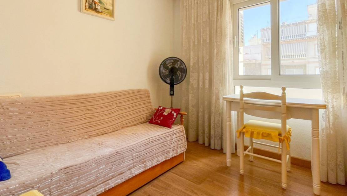 Sale - Apartment - Torrevieja - Torrevieja Centro