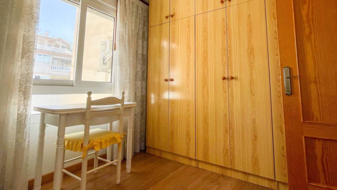 Sale - Apartment - Torrevieja - Torrevieja Centro