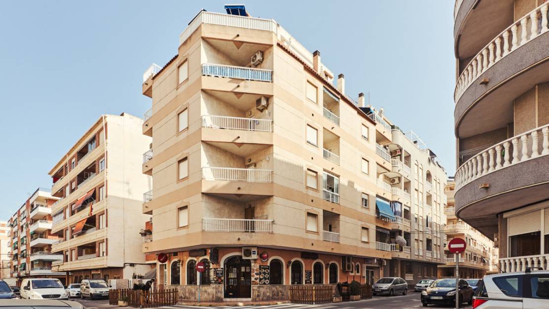 Sale - Apartment - Torrevieja - Torrevieja Centro