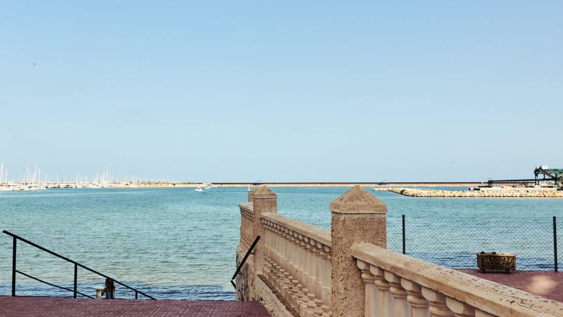 Sale - Apartment - Torrevieja - Torrevieja Centro