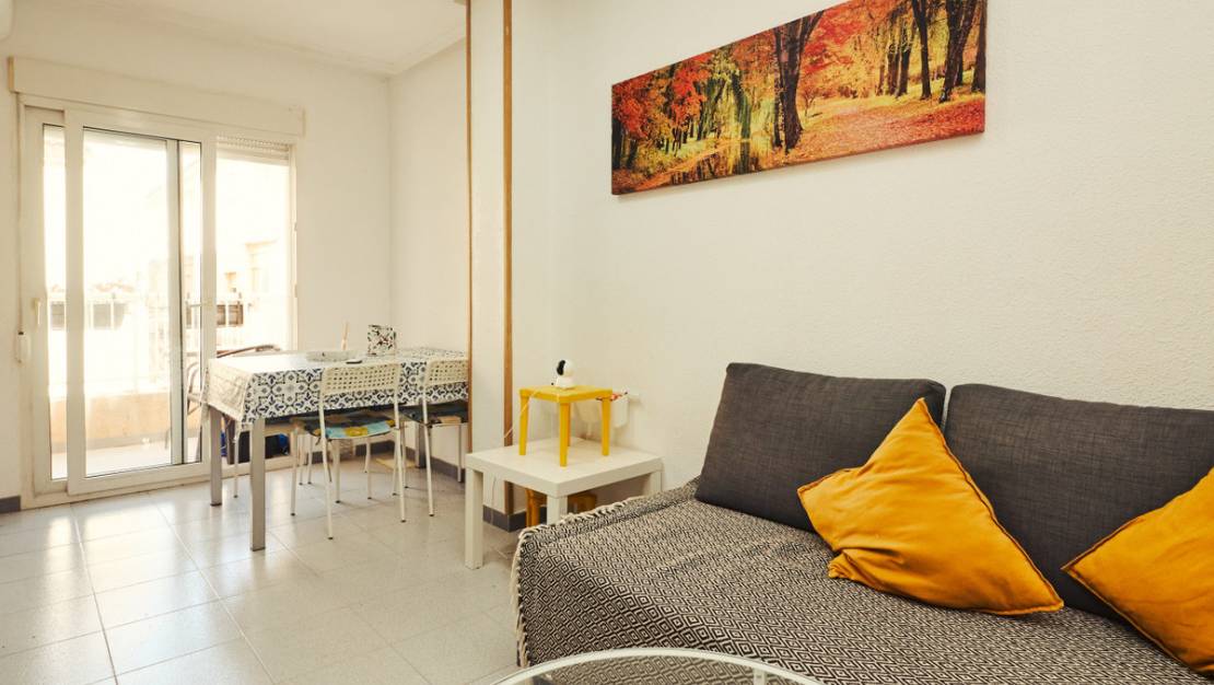 Sale - Apartment - Torrevieja - Torrevieja Centro