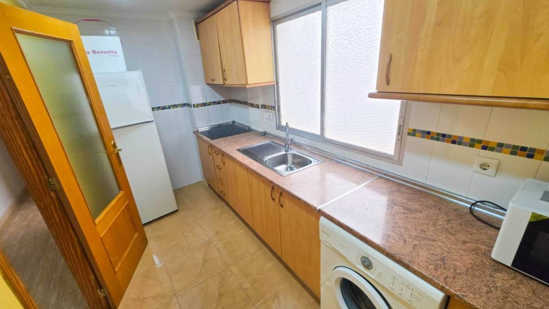 Sale - Apartment - Torrevieja - Torrevieja Centro