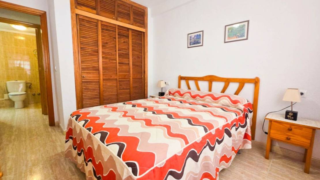 Sale - Apartment - Torrevieja - Torrevieja Centro