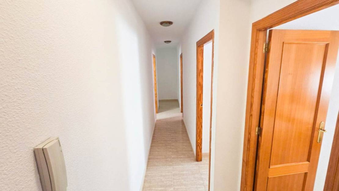 Sale - Apartment - Torrevieja - Torrevieja Centro