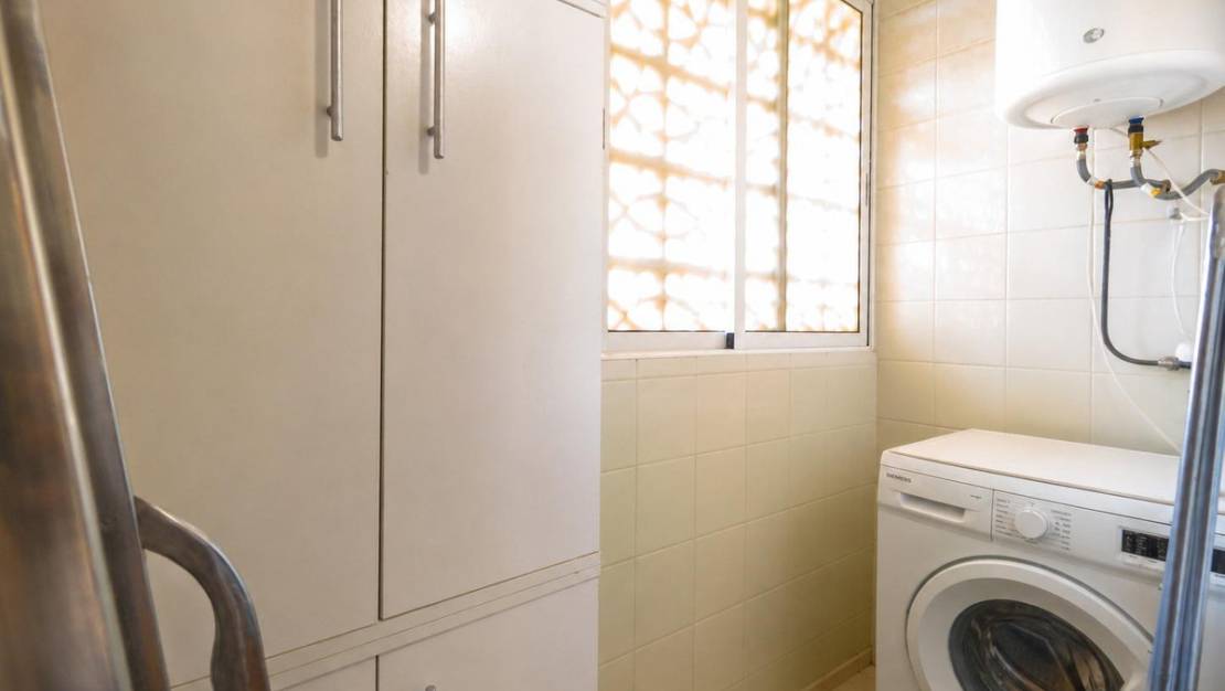 Sale - Apartment - Torrevieja - Torrevieja Centro