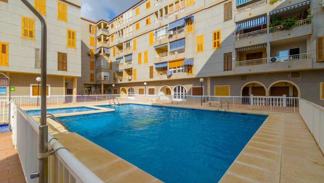 Sale - Apartment - Torrevieja - Torrevieja Centro