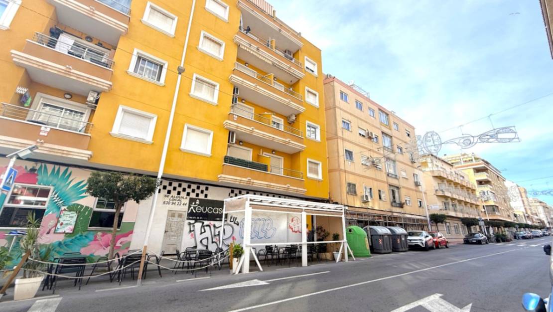 Sale - Apartment - Torrevieja - Torrevieja Centro