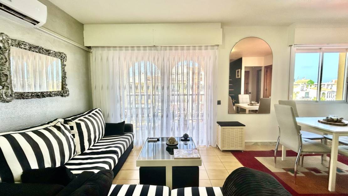Sale - Apartment - Torrevieja - Torrevieja Centro