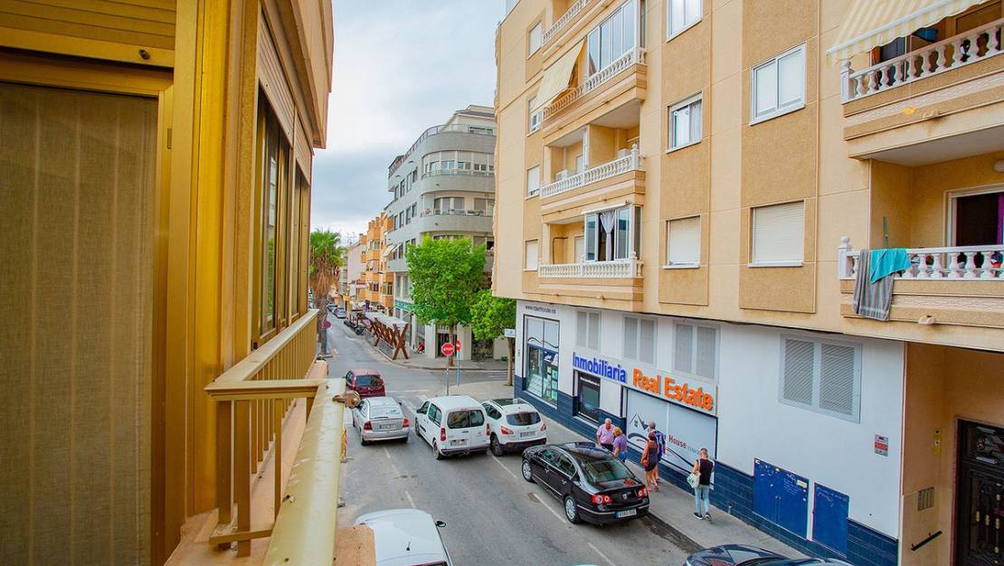 Sale - Apartment - Torrevieja - Torrevieja Centro
