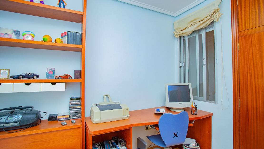 Sale - Apartment - Torrevieja - Torrevieja Centro
