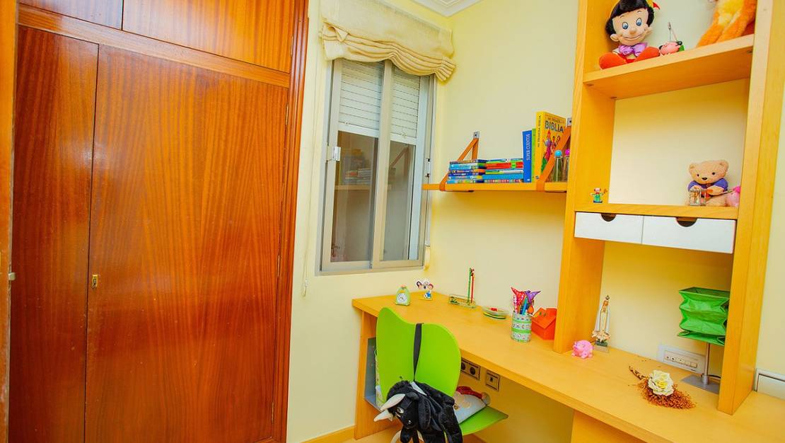Sale - Apartment - Torrevieja - Torrevieja Centro