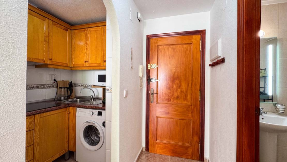 Sale - Apartment - Torrevieja - Torrevieja Centro