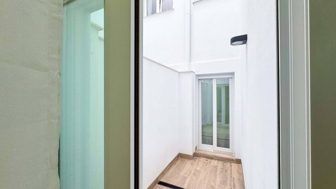 Sale - Apartment - Torrevieja - Torrevieja Centro