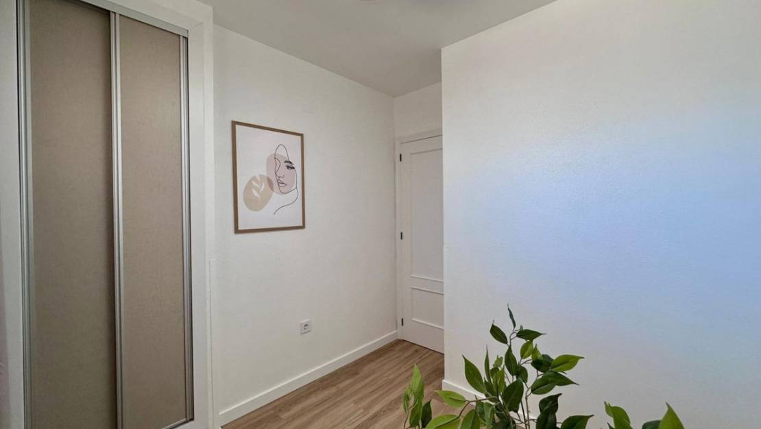 Sale - Apartment - Torrevieja - Torrevieja Centro